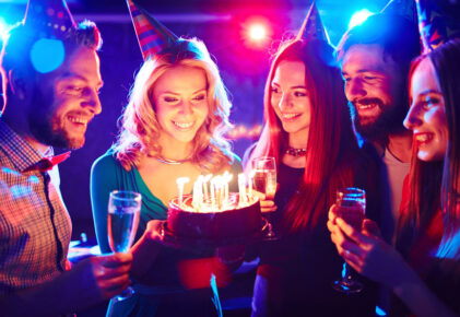 Quels sont les meilleurs thèmes de décoration pour un anniversaire adulte ?